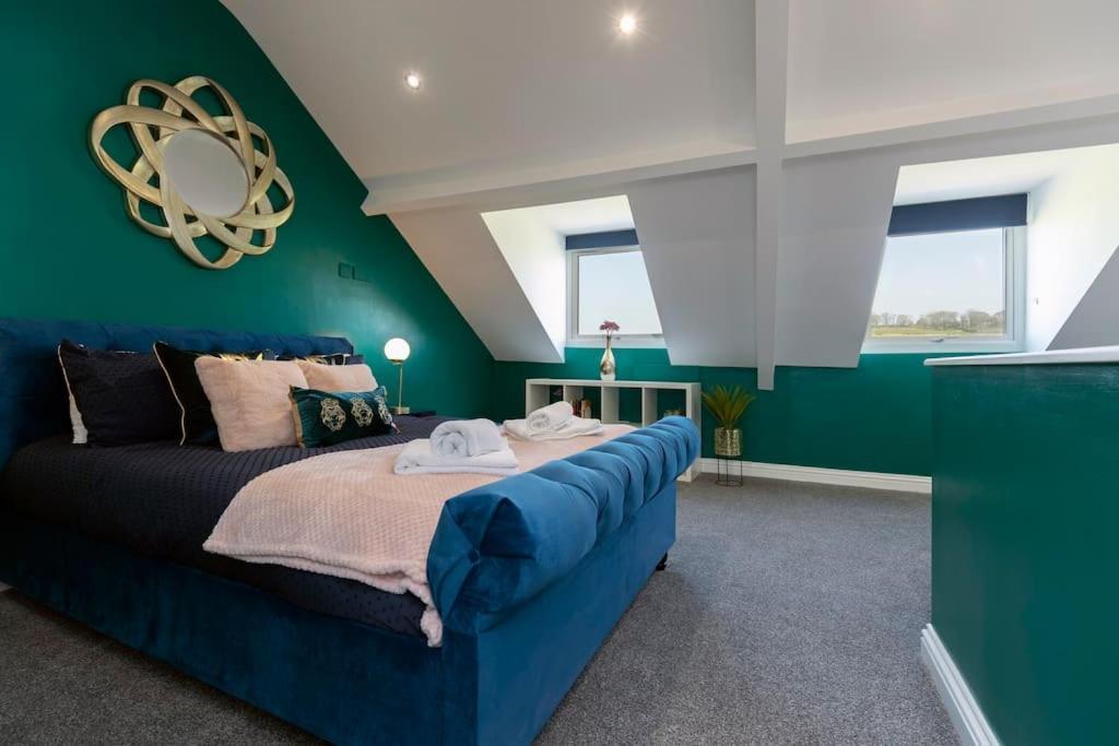 Auckland View - A Comfy & Spacious 4Bed With Views Coundon Exterior foto